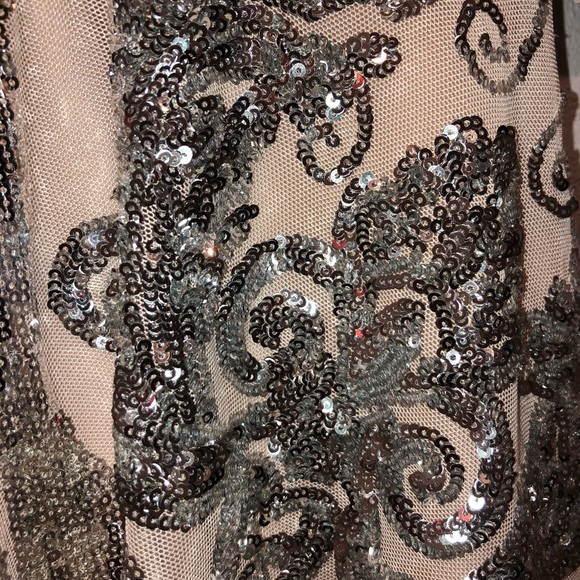 Windsor Silver/Nude Party Dress Size S - Picture 3 of 3